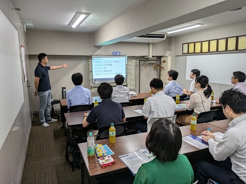 診断士青年部（大阪府中小企業診断協会）様の企業訪問